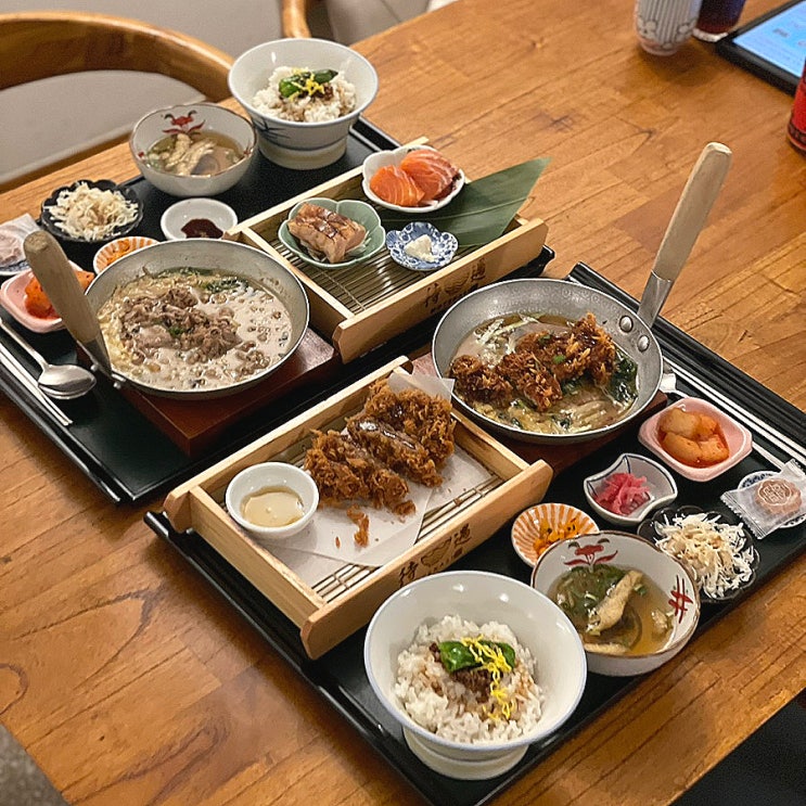  창원 가로수길 맛집 모테나시:깔끔한 정식 규카츠,연어맛집