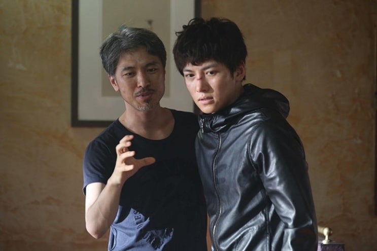  영화 조작된 도시 결말 스포 줄거리 평가 해석