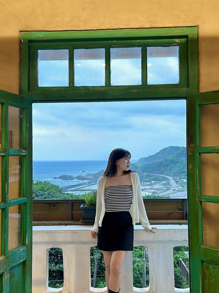  대만 자유여행 지우펀 근처 숙소 로즈빌라 ROSE VILLA 루이팡 카페