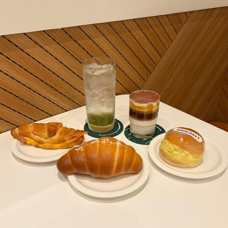  파주 운정 카페 추천 [ 댄싱컵 파주운정점 ]