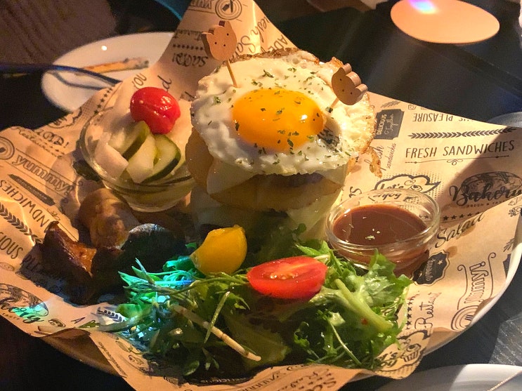  홍대 연남동 안주가 맛있는 분위기 좋은 핫플 술집 [세븐펍]