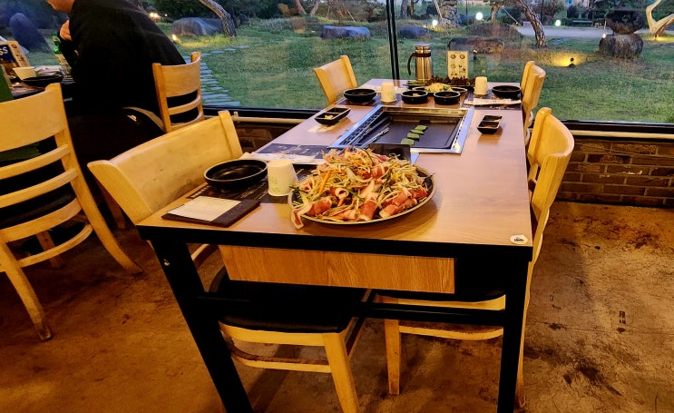  창원 주남저수지 맛집 오리야놀자 무인카페 400년 진백나무