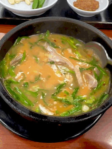  망미동 돼지국밥 수제 순대 국밥 맛집 ‘24시부산왕돼지국밥’ 저녁 혼밥 후기