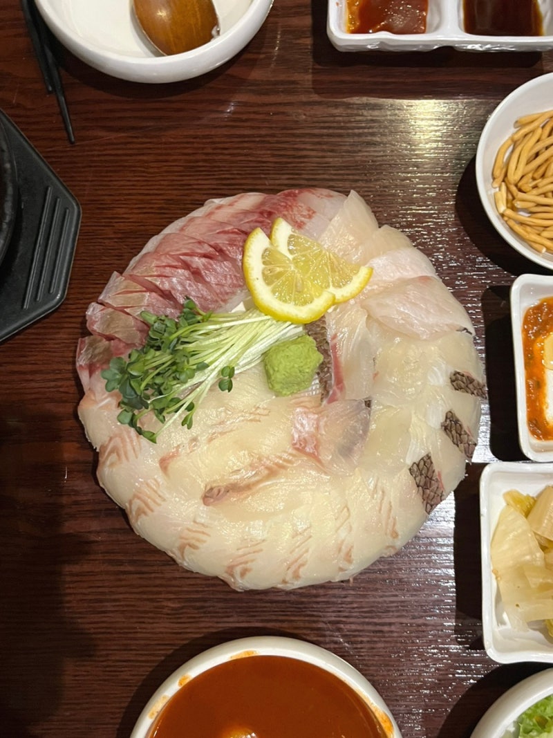 대구 교동 술집 숙성회 맛집 ‘바밤’ 평일 웨이팅