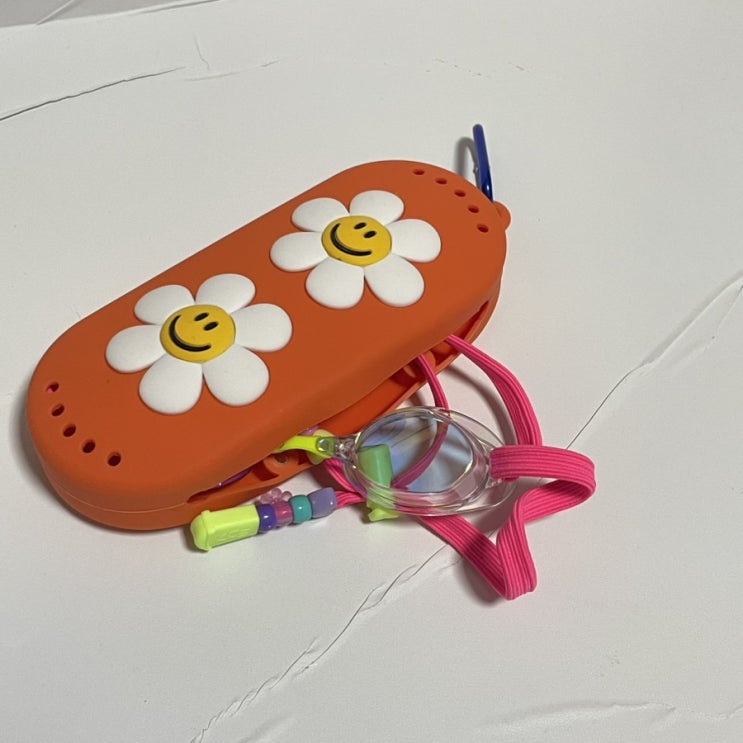  위글위글x아레나 콜라보 수경케이스 스윔용품 후기
