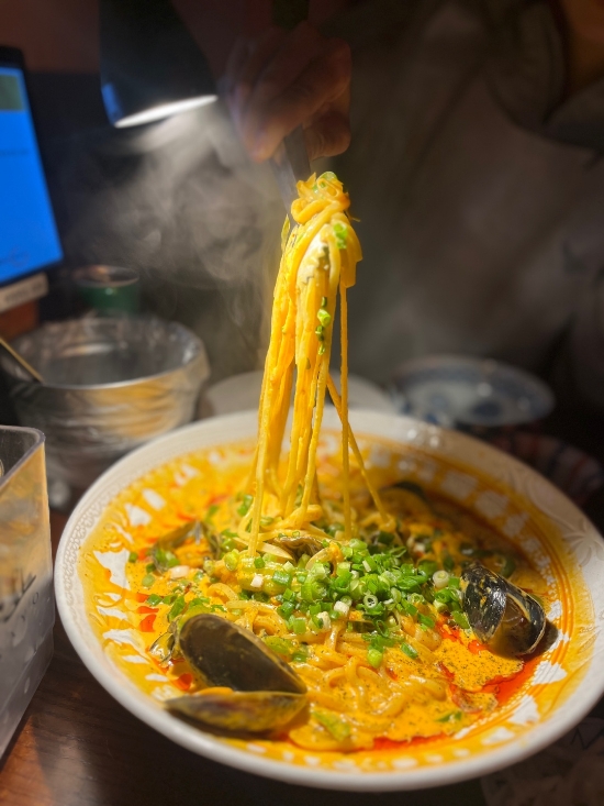 [강동구 성내동 맛집 라운지목화] 강동구청맛집 찾는다면 힙한 분위기의 라운지 목화