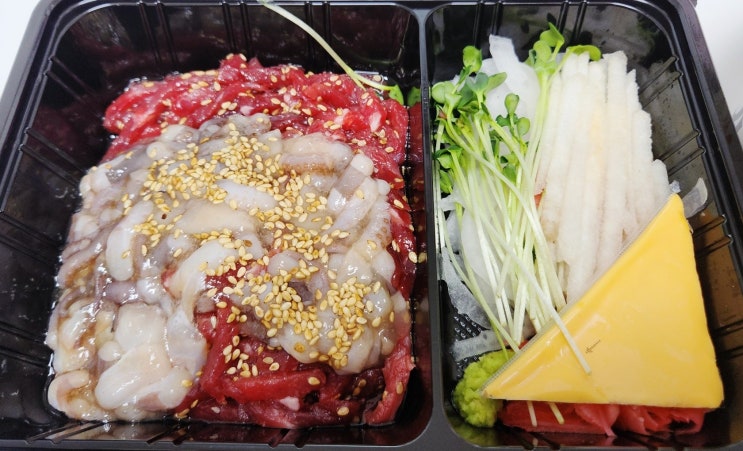  노원 육회랑 연어랑 타코와사비육회 혼밥 배달