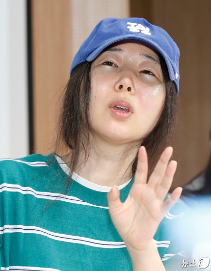 "제가 죽기를 바라나.." <b>민희진</b> 긴급 <b>기자회견</b> "<b>하이브</b>가 저를... 