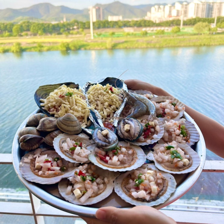  [대구 가볼만한곳] 동촌 유원지가 한눈에 보이는 리버뷰에서 조개구이를 맛볼 수 있는 곳, 동촌유원지 맛집/ 씨다씨 동촌유원지 본점