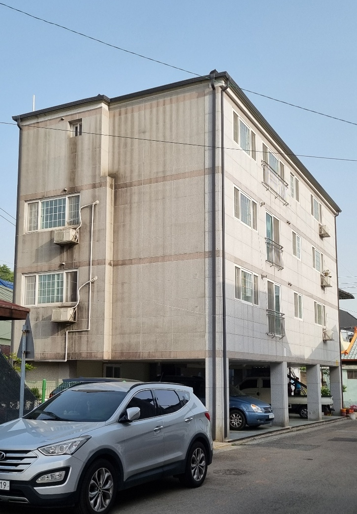  진주 사천 산청 하동 고성 남해 합천 지붕 처마 판넬  빗 물받이 및 물 대롱 교체 설치 ( 장대동 빌라 )