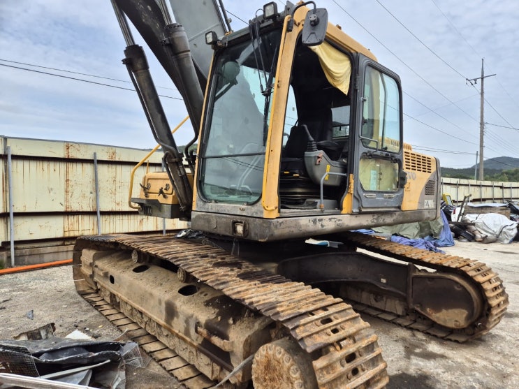볼보 EC290무서류 2009년식 2600만원 판매합니다. 볼보 EC290무서류 2009년식 2600만원 판매합니다.