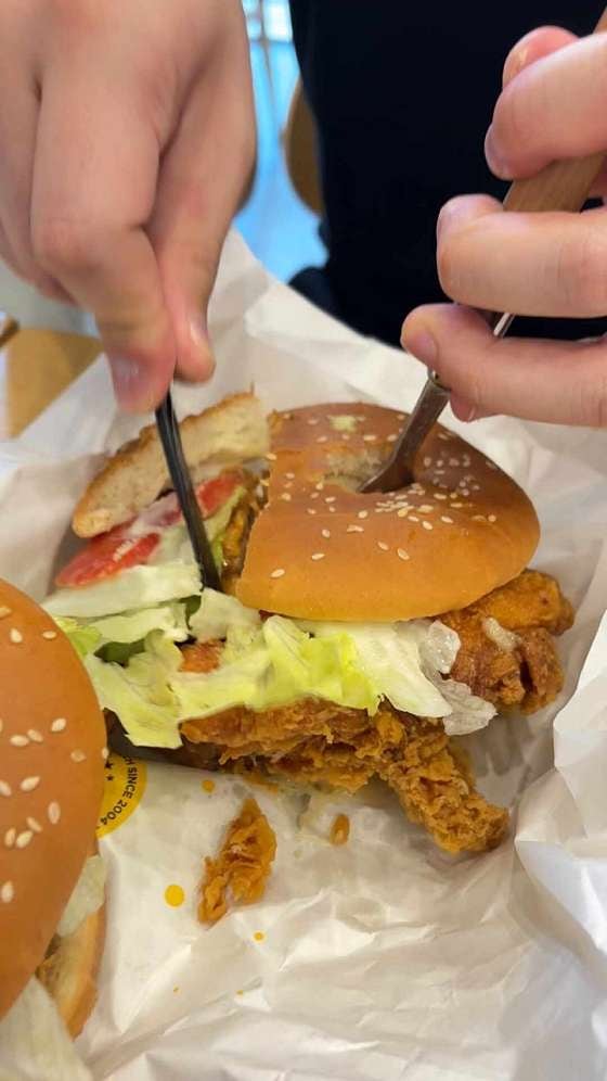 맘스터치 강남세곡점 사진 5