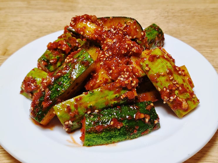  오이무침 황금 레시피 새콤달콤한 맛