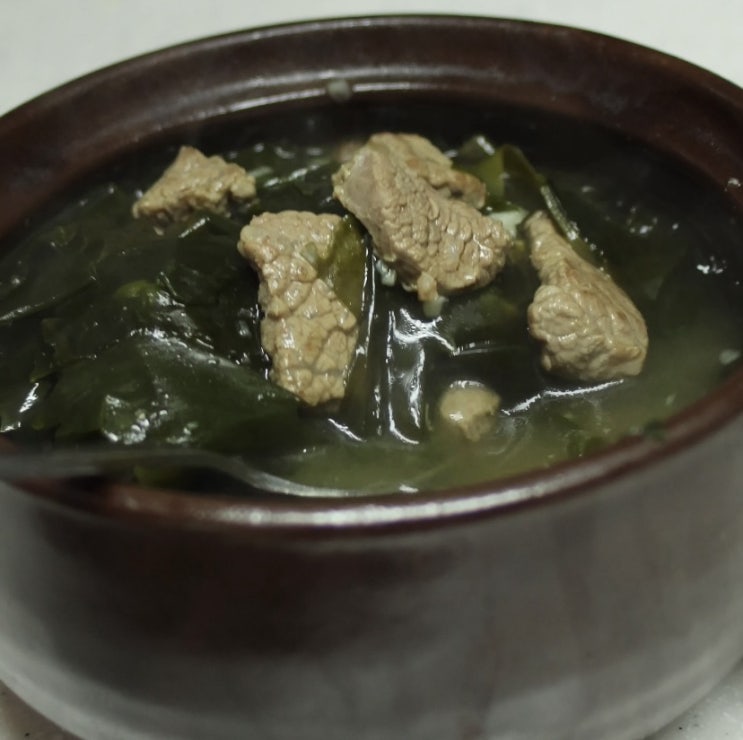  소고기 미역국 맛있게 끓이는 방법 미역국황금레시피