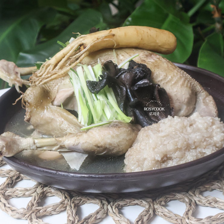  삼계탕 끓이는법 토종 닭백숙 끓이는법 레시피 만들기 능이 삼계탕 닭백숙 압력솥 전기밥솥 약재 닭손질