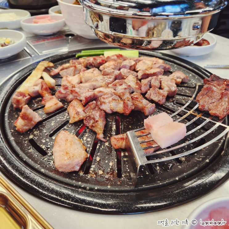 부위별로 즐기는 한돈, 한우 가산동 고깃집 순만 부위별로 즐기는 한돈, 한우 가산동 고깃집 순만