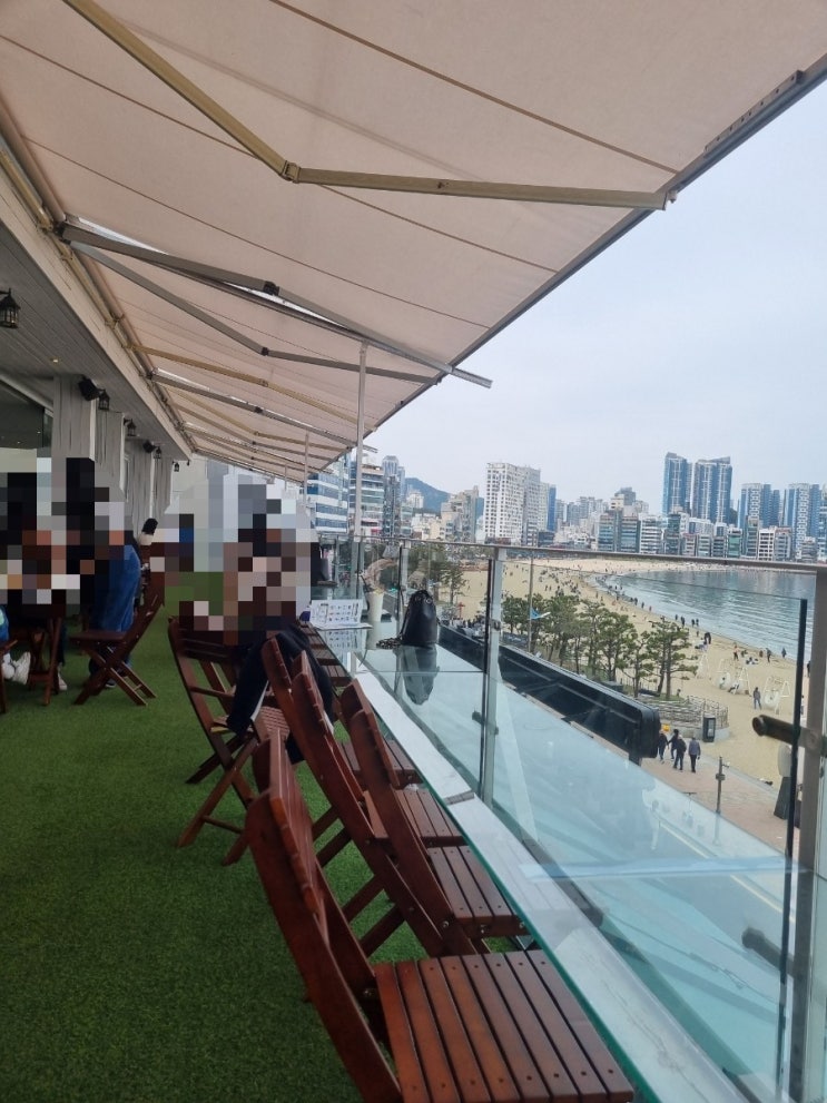  광안리24시카페 젊은이의둥지 오션뷰에 냥만 캠프까지 즐기자