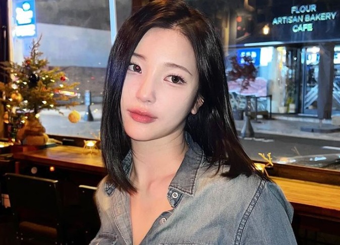 '99년생' 앨리스 소희, 15살 연상 사업가와 결혼...손편지로 전한 진심 '99년생' 앨리스 소희, 15살 연상 사업가와 결혼...손편지로 전한 진심