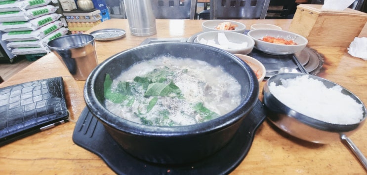 서울역 근처 24시간 식당 용산원조감자탕 순대국 식사