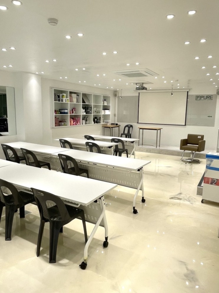  #미용아카데미#염색교육#사사키염색교육#퓨어코스메틱#미용교육#미용실오픈#미용재료