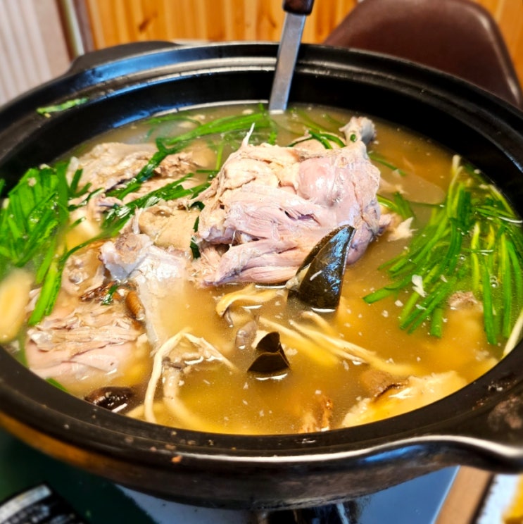  팔공산 오리 백숙 맛집 강원오리 동명저수지 근처 룸식당