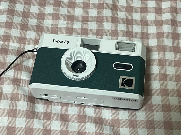  필름 카메라 추천 <코닥 Ultra F9 필름 다회용 카메라 - 다크그린>
