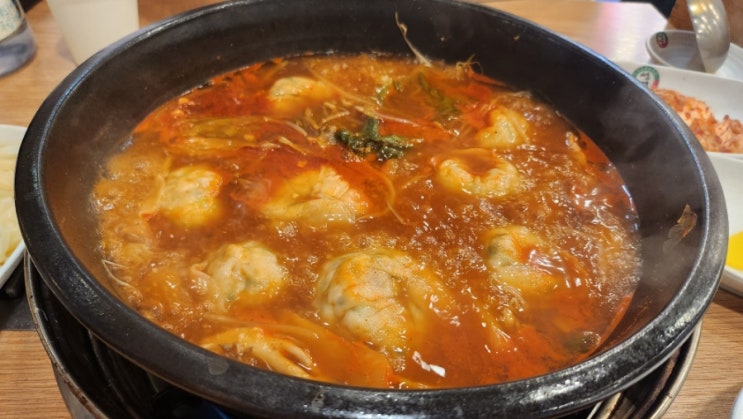  성경만두요리전문점 종로점 : 만두전골
