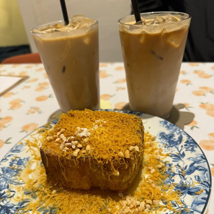  수원 조용한 율전동 카페 추천 다람쥐굴