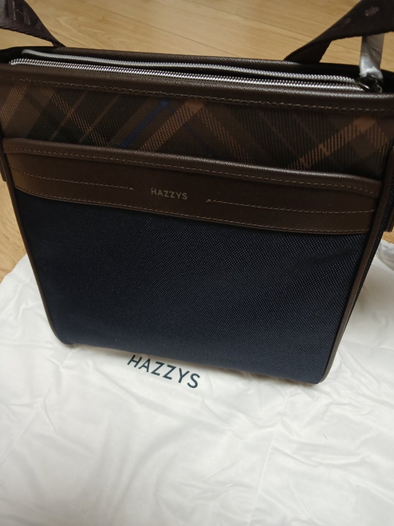 헤지스 남성 가방/김포현대 아울렛 헤지스 패션/hazzys