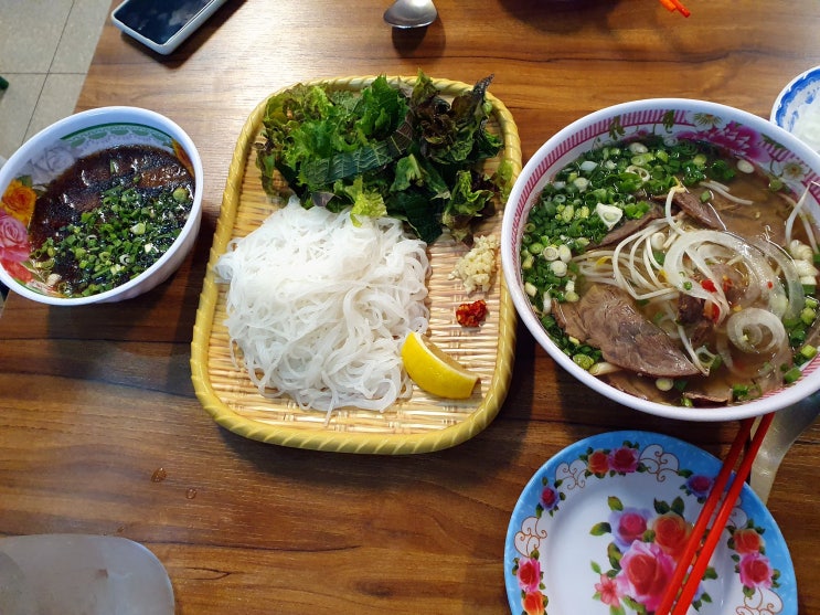  판교 아브뉴프랑 맛집 까몬 판교 쌀국수 분짜