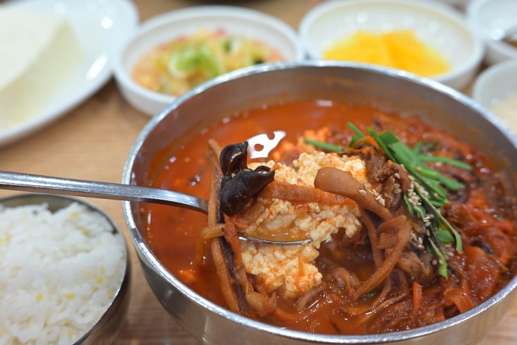 강릉 짬뽕순두부 맛집 동화가든 본점 주말 웨이팅