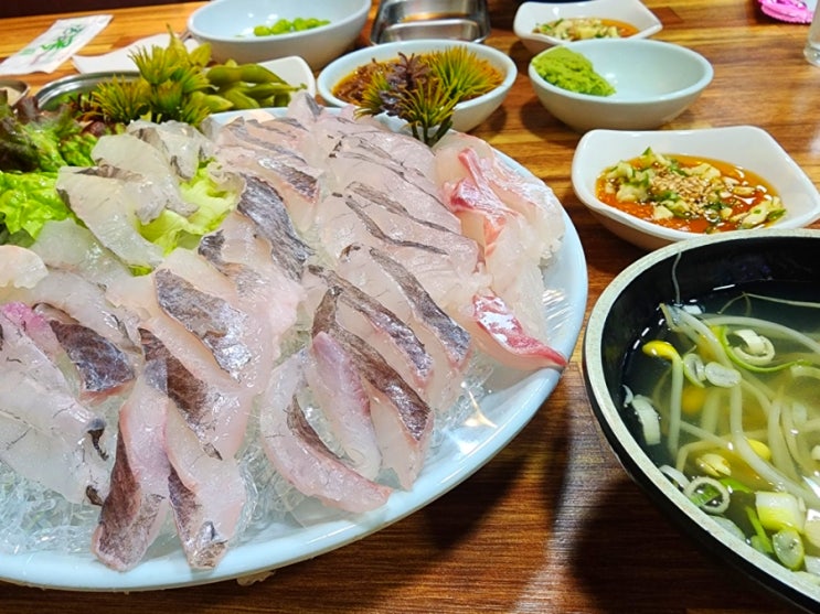  작전역 횟집 청정수산 우럭회와 해물전 후기