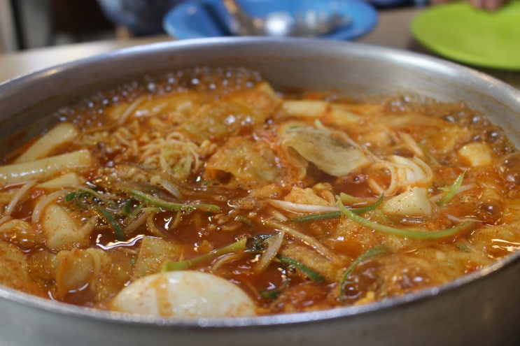  강동구청역맛집 일방통행국물즉석떡볶이&화덕피자 방문 솔직후기