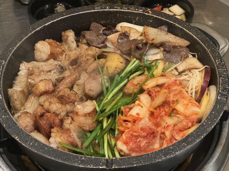 명동곱창 군자대한곱창에서 한우모둠곱창