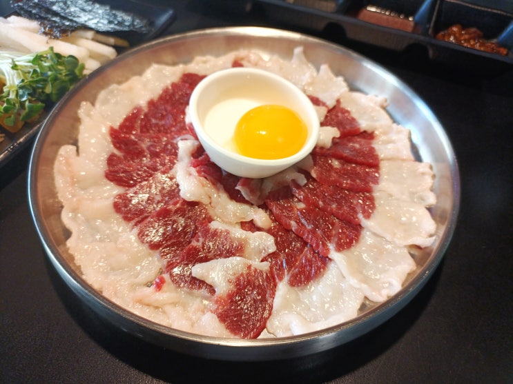  《Korea Bistro Beef 유케집》 처음 먹어본 차돌박이 육사시미 【#선릉역맛집 #선릉역술집 #선릉역이자카야】