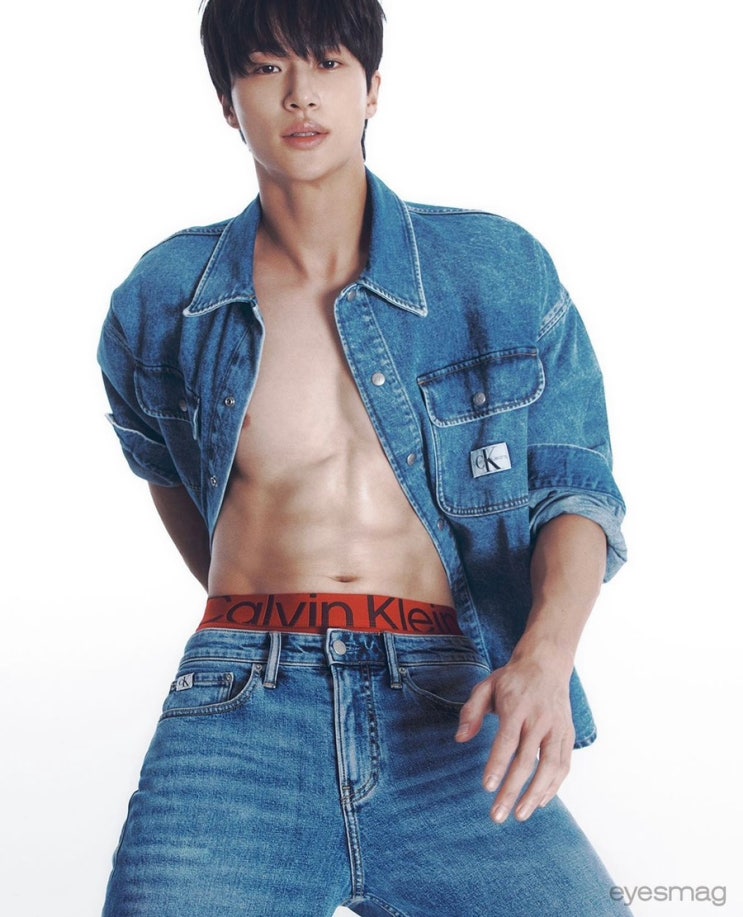 <b>변우석</b>..당신.. 유죄(৹ᵒ̴̶̷᷄﹏ᵒ̴̶̷᷅৹)