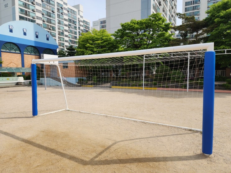  [날개스포츠] 김포서초교 축구골대보호대 설치, 원기둥보호대 설치 작업