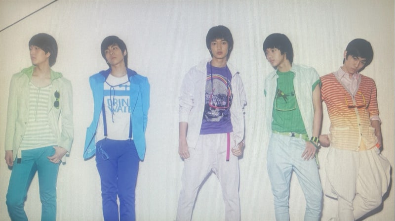 Recommended SHINee B-Sides to Listen to While Reminiscing About the 2000s