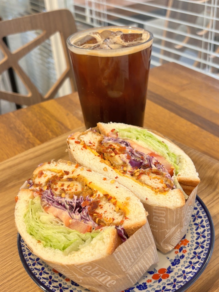  [서초]소그룹카페 가능한 샌드위치맛집 카페 베이텔(Feet.치킨텐더 샌드위치,아메리카노) !!