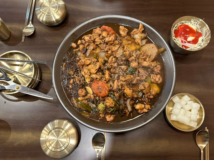  대구 달서구 본동 순살 찜닭 : 홀닭반한찜닭 본점