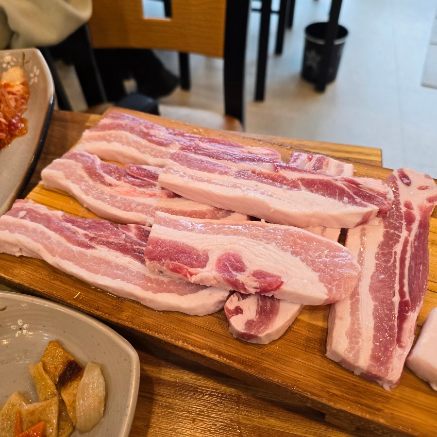 찌개와우돈생고기 사진 3