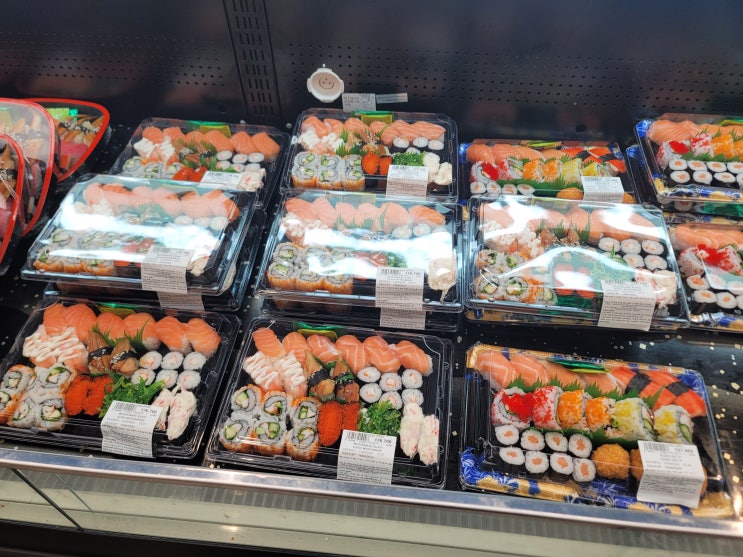  호치민 7군 이온몰_쇼핑후 마트 푸드코트도 추천_크레센트몰  맛집②