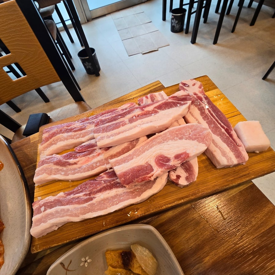 찌개와우돈생고기 사진 2