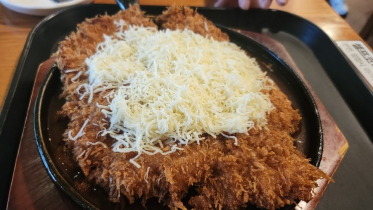  화성 돈까스클럽 융건릉점 : 눈꽃치즈돈까스, 로제빠네