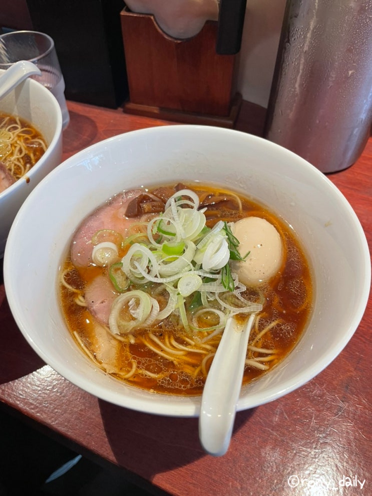  대전 둔산동 닭고기 육수가 담백한 라멘 맛집 멘야이토
