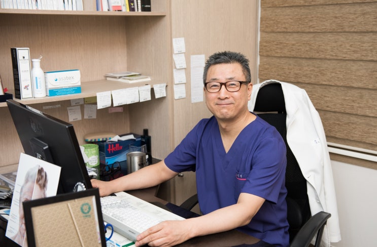  봉천역남자얼굴제모, 깔끔하고 깨끗한 얼굴로 여름을 맞이하고 싶다면? <제모잘하는 신림인근피부과>