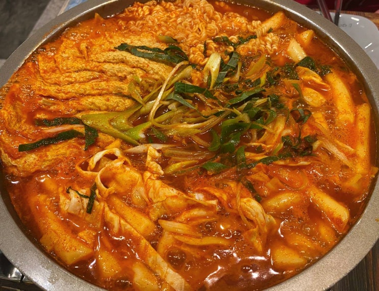  [혜화 대학로 봉쥬떡볶이] 즉석떡볶이맛집! 라면사리 무한리필! 내돈내산후기