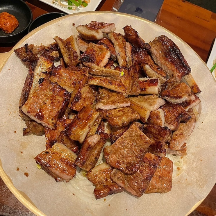 광주 상무지구 회식 고깃집 담양식 숯불갈비 맛집 민속촌 광주 상무지구 회식 고깃집 담양식 숯불갈비 맛집 민속촌