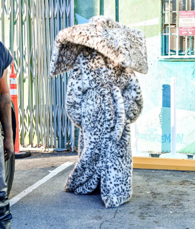 이해하기 힘든 비앙카 센소리 패션, 프로필과 인스타까지 : 네이버 블로그