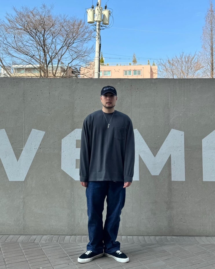  [OOTD] 데일리로 입기 좋은 롱슬리브 / 수아레 데일리 원 포켓 롱슬리브
